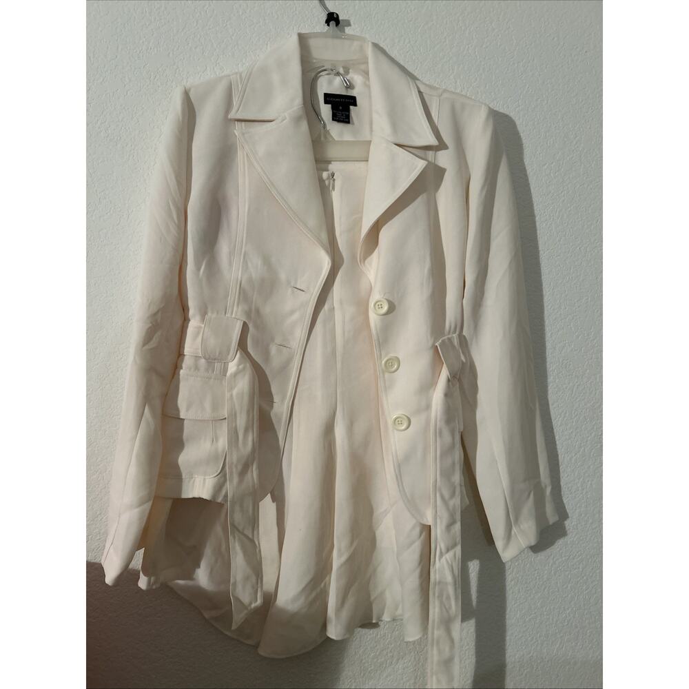 womens 2 piece skirt set NWT Size 8 Ivory Courtenay